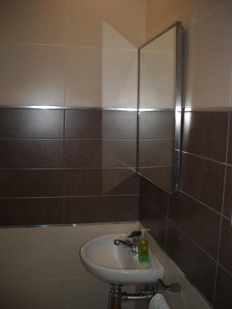 Hotel Ingles Барселона Екстер'єр фото