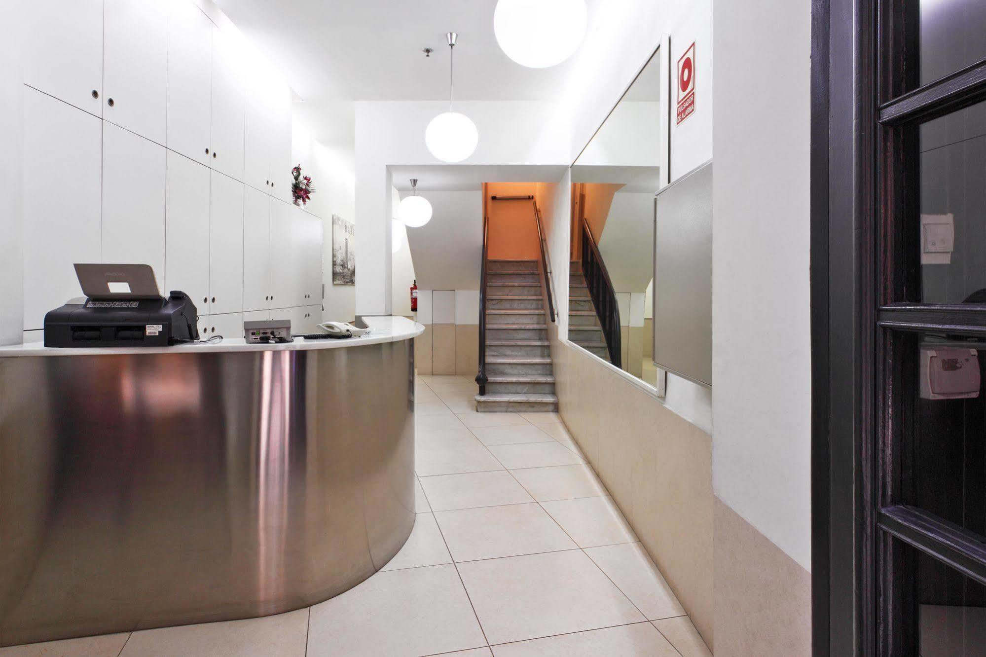 Hotel Ingles Барселона Екстер'єр фото
