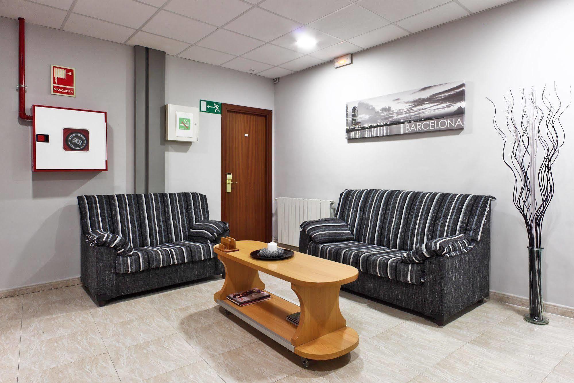 Hotel Ingles Барселона Екстер'єр фото